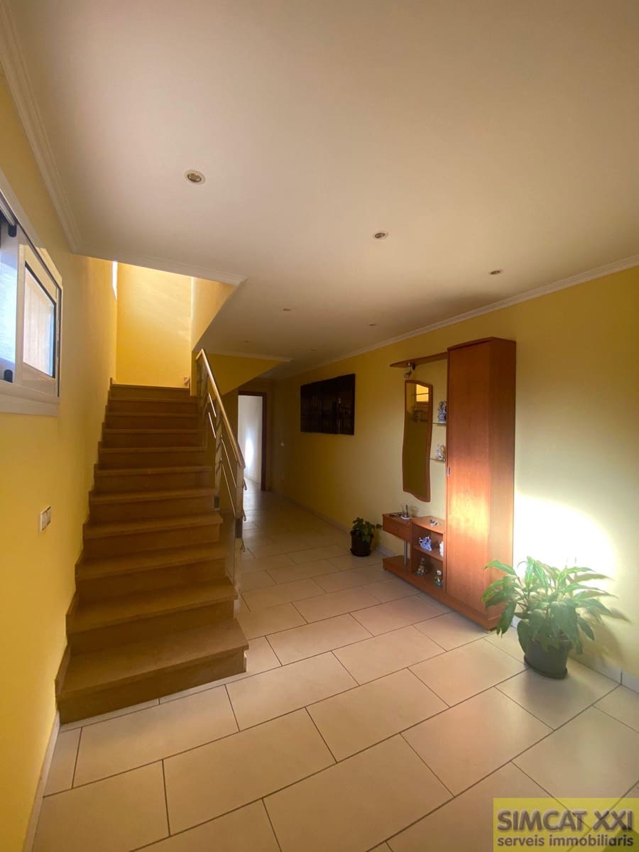 4 chambre Villa/Maison à vendre à Vilamalla avec piscine garage - 520 000 € (Ref: 9691537)