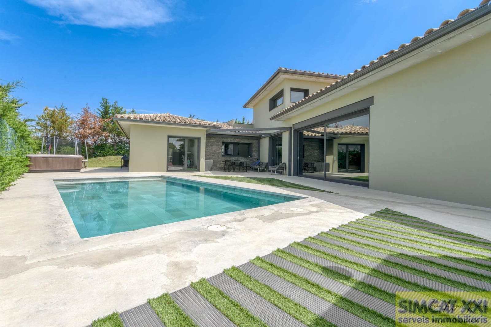 4 chambre Villa/Maison à vendre à Navata - 760 000 € (Ref: 9691538)