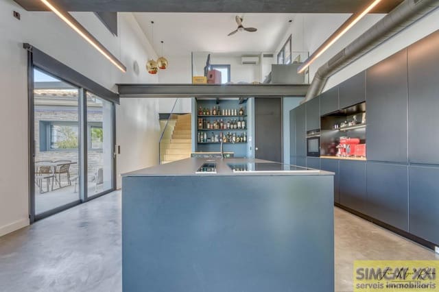 4 chambre Villa/Maison à vendre à Navata - 760 000 € (Ref: 9691538)