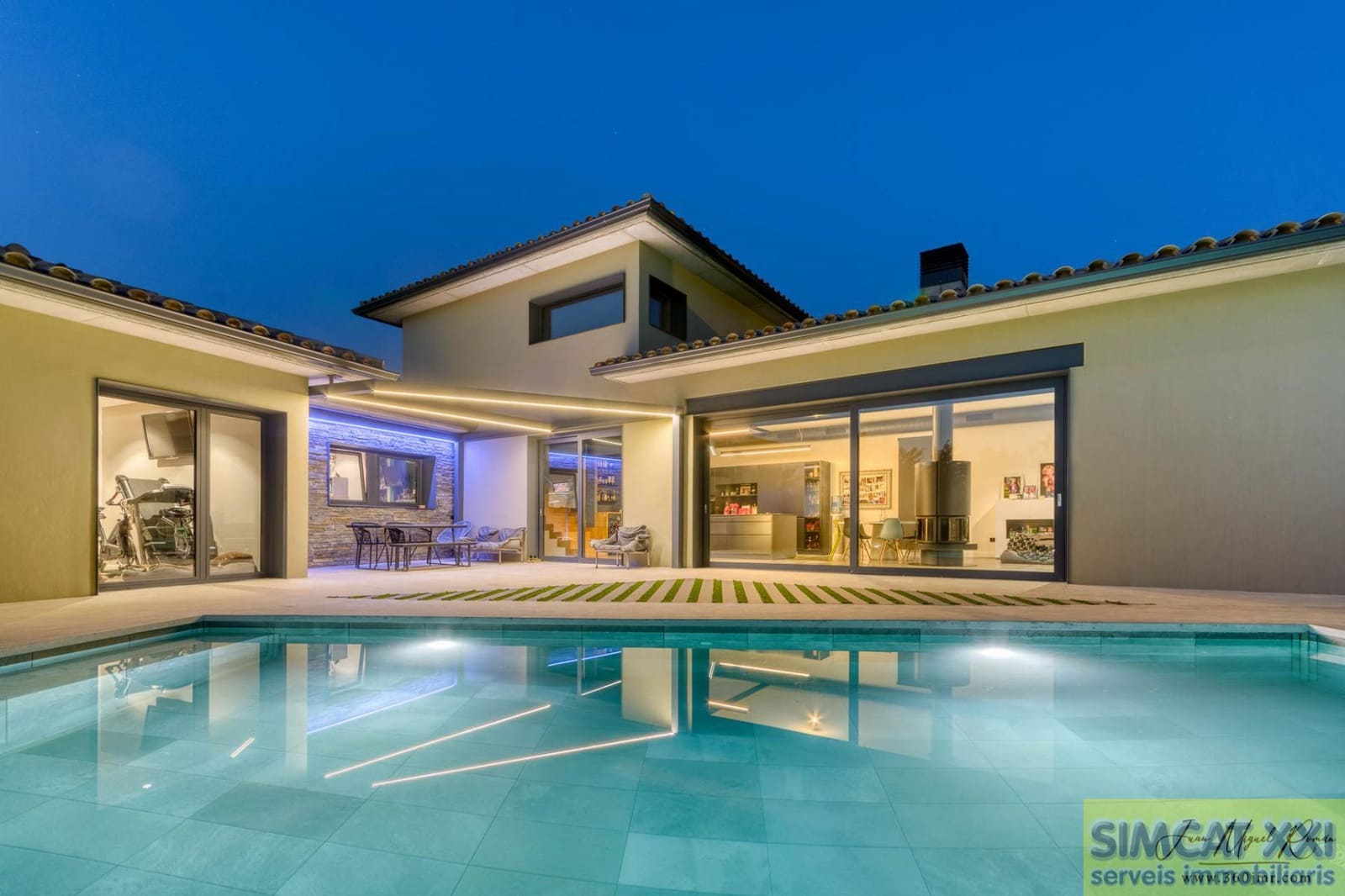 4 chambre Villa/Maison à vendre à Navata - 760 000 € (Ref: 9691538)