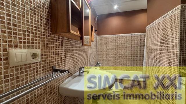 2 bedroom Flat for sale in Sant Pere Pescador with pool garage - € 181,000 (Ref: 9691539)