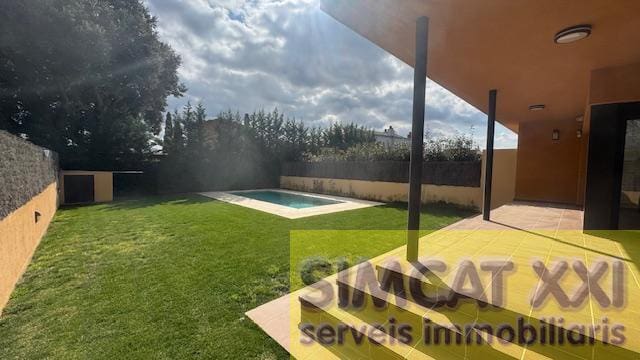 5 chambre Villa/Maison à vendre à Avinyonet de Puigventos - 618 000 € (Ref: 9691540)