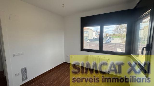 5 chambre Villa/Maison à vendre à Avinyonet de Puigventos - 618 000 € (Ref: 9691540)