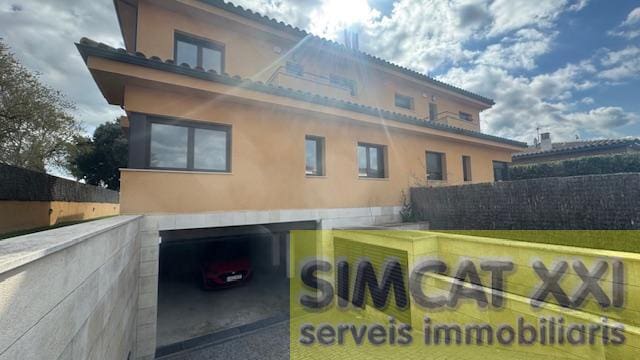 5 chambre Villa/Maison à vendre à Avinyonet de Puigventos - 618 000 € (Ref: 9691540)