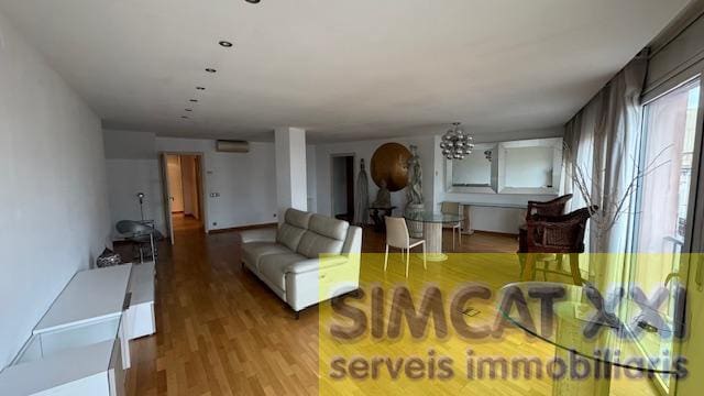 5 bedroom Apartment for sale in Figueres - € 279,000 (Ref: 9691541)