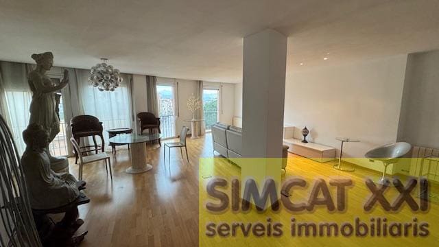 5 bedroom Apartment for sale in Figueres - € 279,000 (Ref: 9691541)