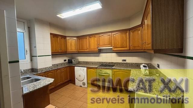 5 bedroom Apartment for sale in Figueres - € 279,000 (Ref: 9691541)