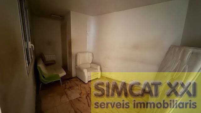 5 bedroom Apartment for sale in Figueres - € 279,000 (Ref: 9691541)