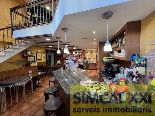 4 bedroom Commercial for sale in Figueres - € 126,000 (Ref: 9691570)