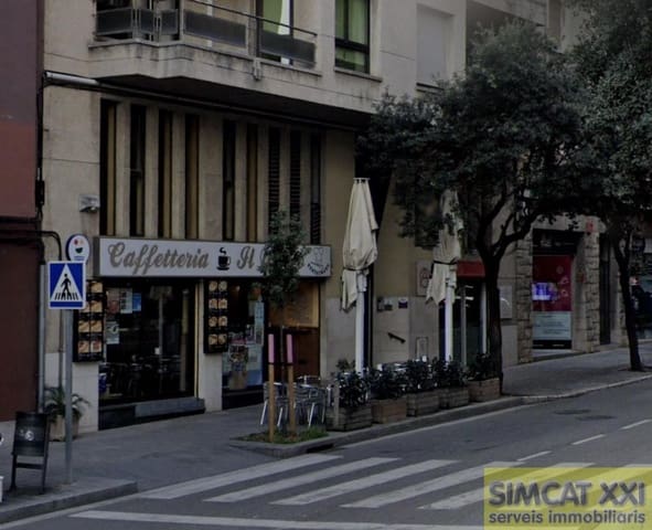 4 bedroom Commercial for sale in Figueres - € 126,000 (Ref: 9691570)