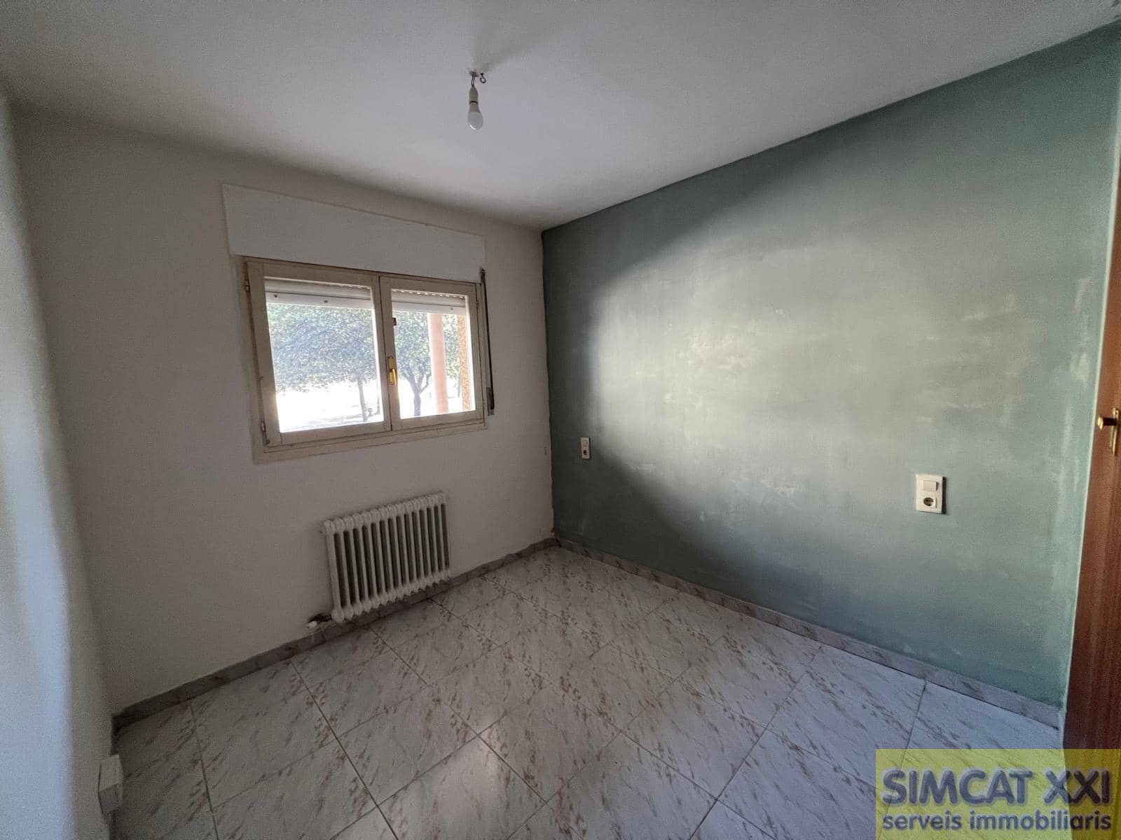 1 bedroom Flat for sale in Figueres - € 85,000 (Ref: 9699115)
