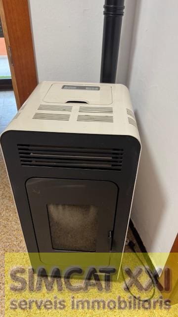 3 bedroom Flat for rent in Albanya - € 700 (Ref: 9702402)