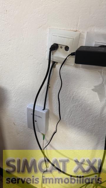 3 bedroom Flat for rent in Albanya - € 700 (Ref: 9702402)