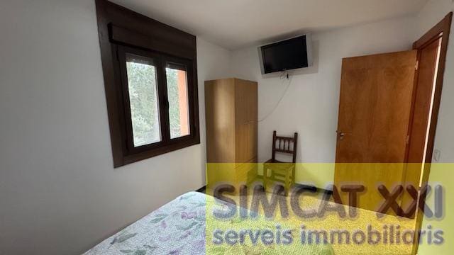 3 bedroom Flat for rent in Albanya - € 700 (Ref: 9702402)