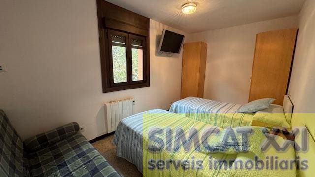 3 bedroom Flat for rent in Albanya - € 700 (Ref: 9702402)