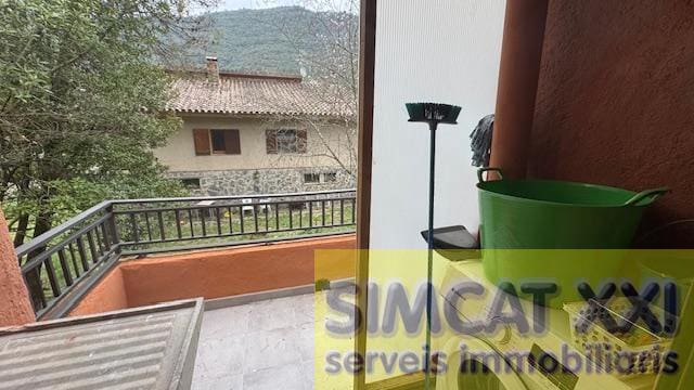 3 bedroom Flat for rent in Albanya - € 700 (Ref: 9702402)