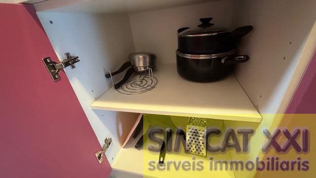 3 bedroom Flat for rent in Albanya - € 700 (Ref: 9702402)