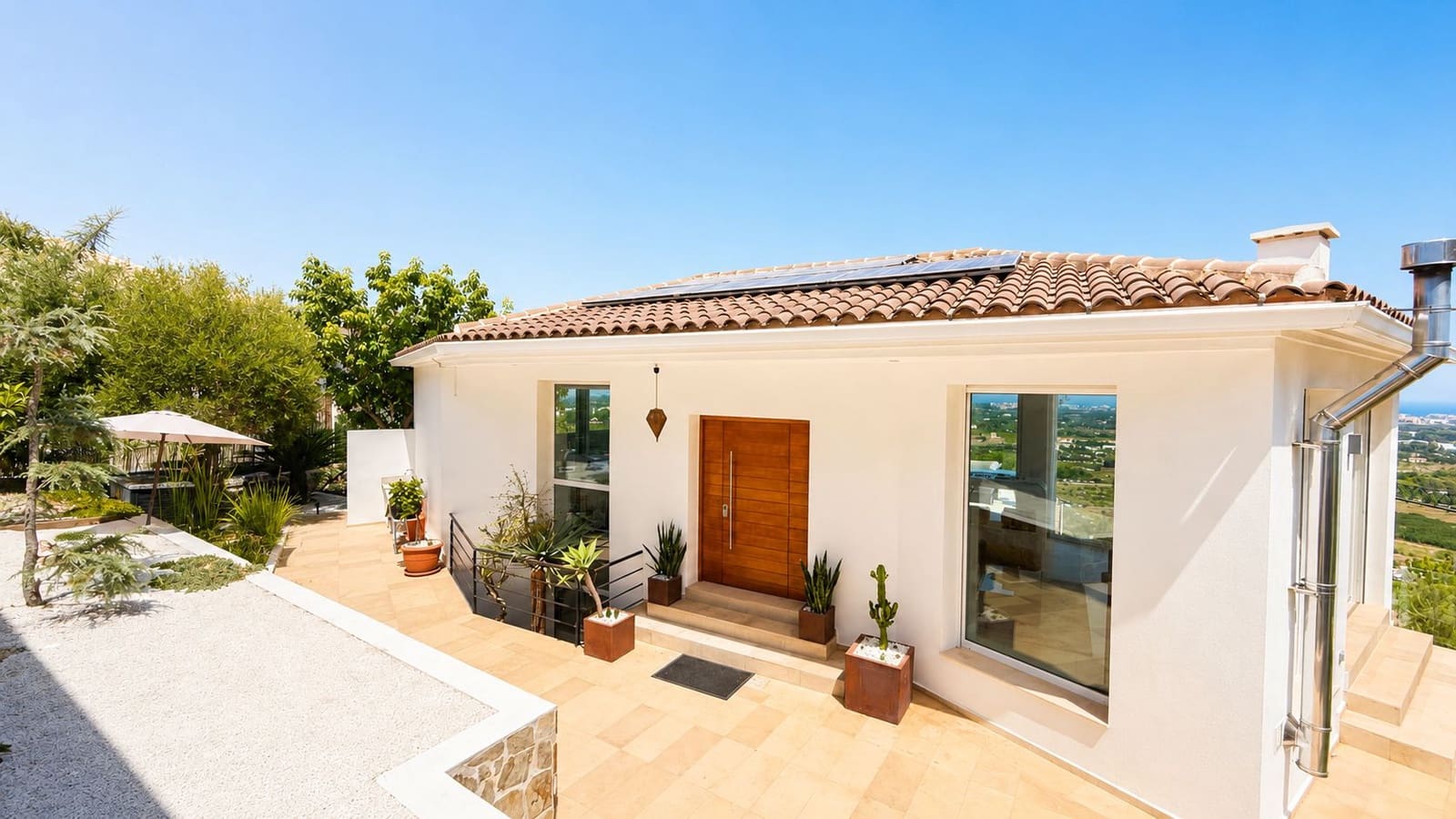 4 soveværelse Villa til salg i Denia med swimmingpool garage - € 1.499.000 (Ref: 10004481)