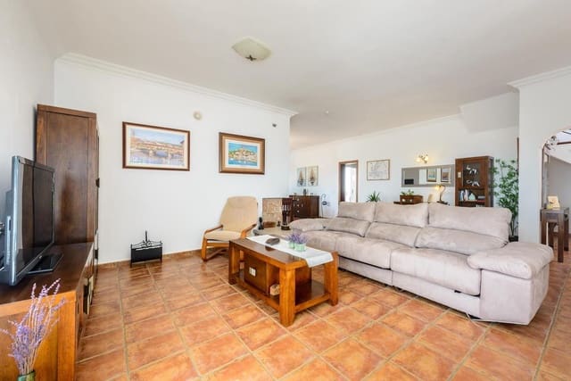 4 makuuhuone Huvila myytävänä paikassa Sant Jordi de Ses Salines, San Jose / Sant Josep de Sa Talaia mukana uima-altaan 
autotalli - 3 500 000 € (Ref: 10048511)