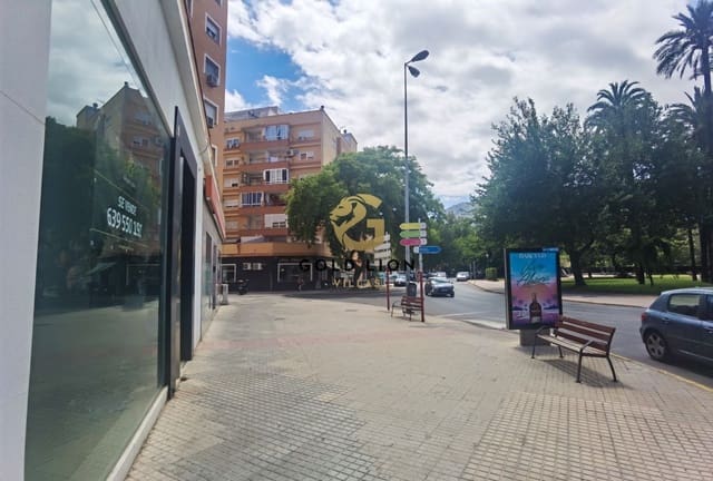 3 bedroom Commercial for sale in Centro Urbano, Dénia - € 280,000 (Ref: 6810332)