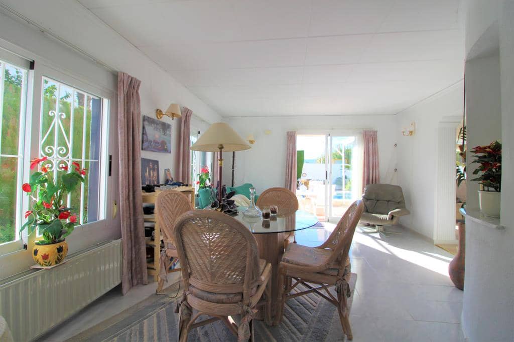 4 bedroom Villa for sale in Denia with pool garage - € 595,000 (Ref: 6810344)