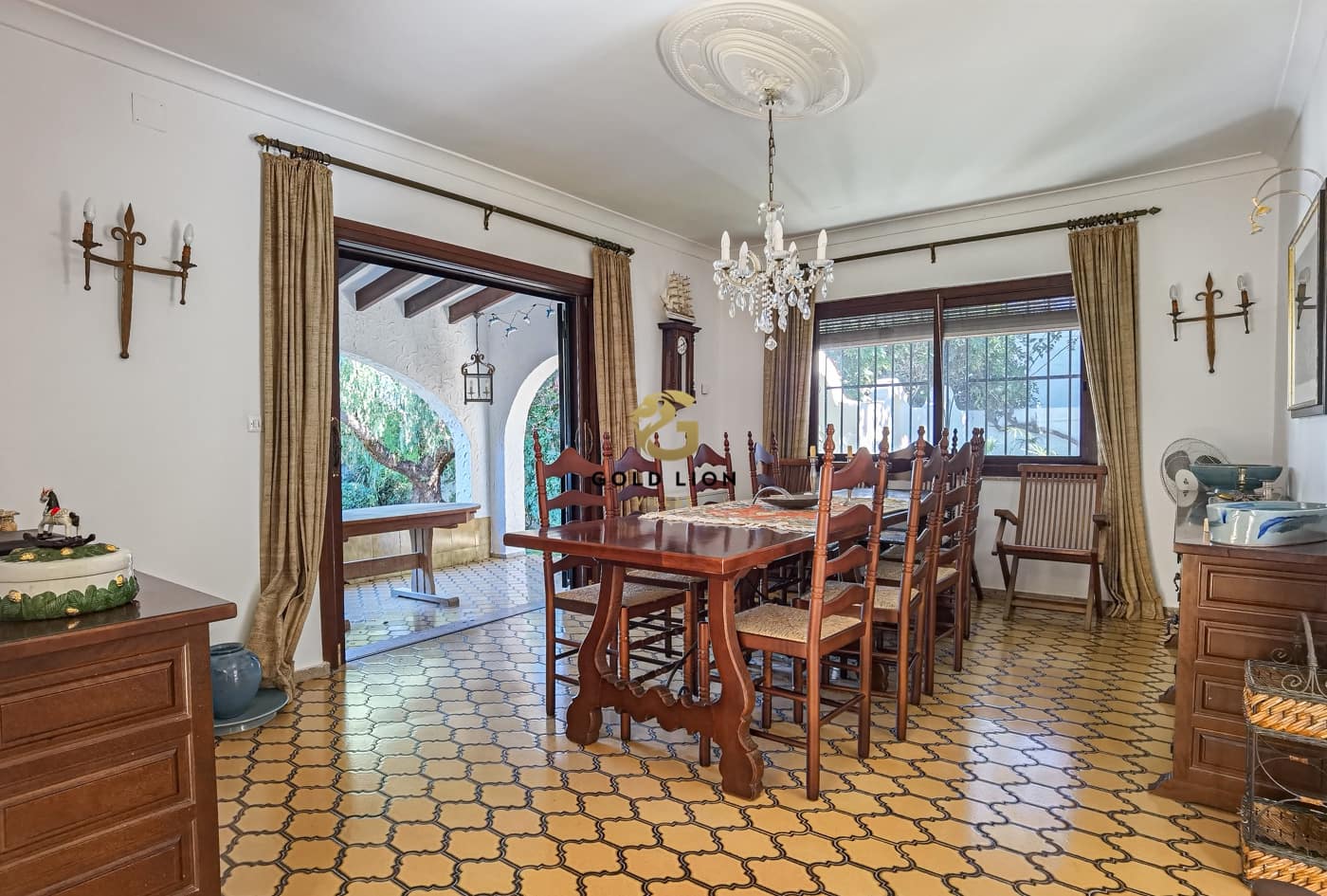 5 soveværelse Villa til salg i Denia med swimmingpool garage - € 990.000 (Ref: 7405358)