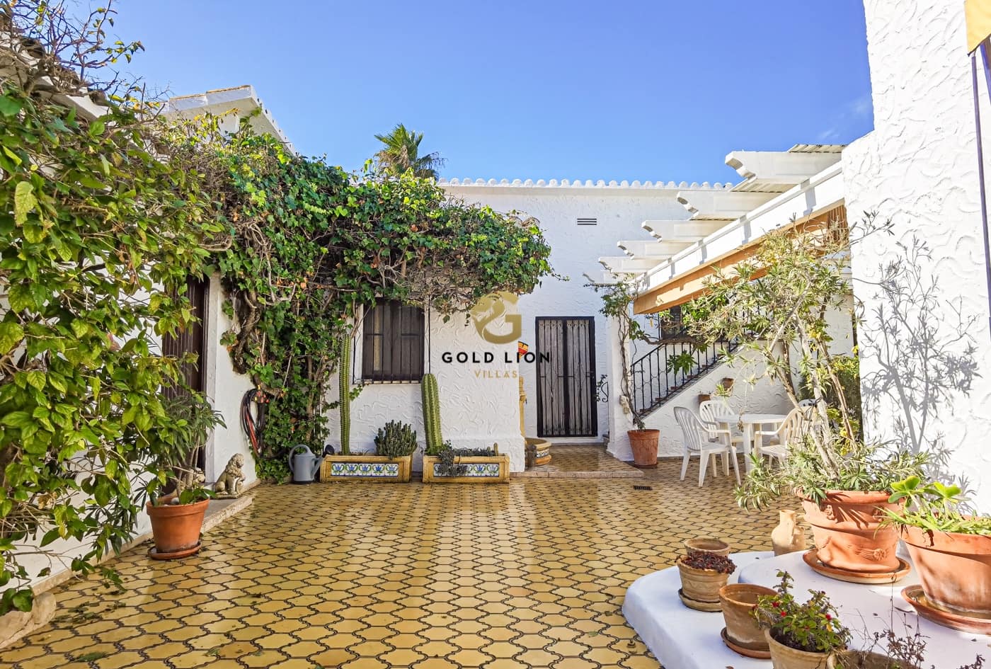 5 soveværelse Villa til salg i Denia med swimmingpool garage - € 990.000 (Ref: 7405358)