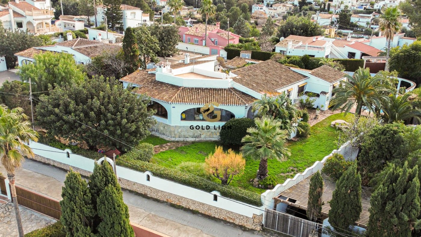 5 soveværelse Villa til salg i Denia med swimmingpool garage - € 990.000 (Ref: 7405358)