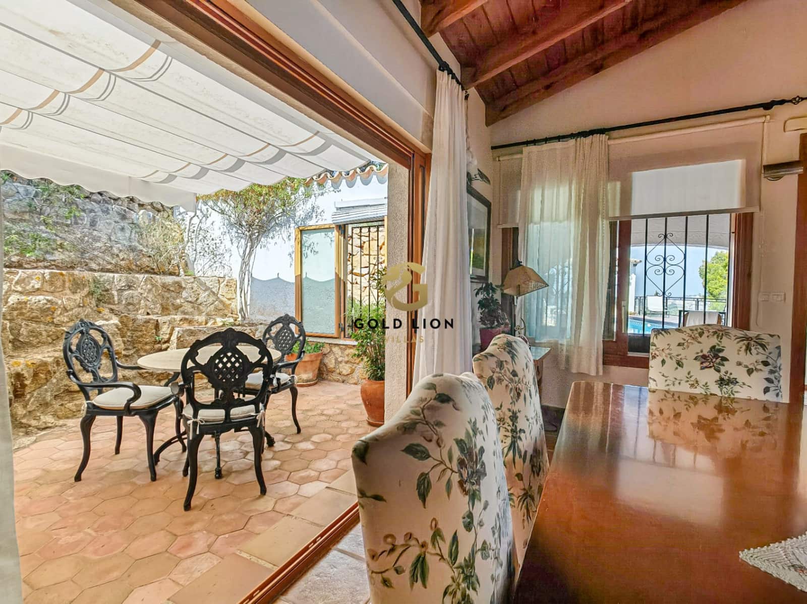 7 bedroom Villa for sale in Denia with pool garage - € 1,650,000 (Ref: 8481405)