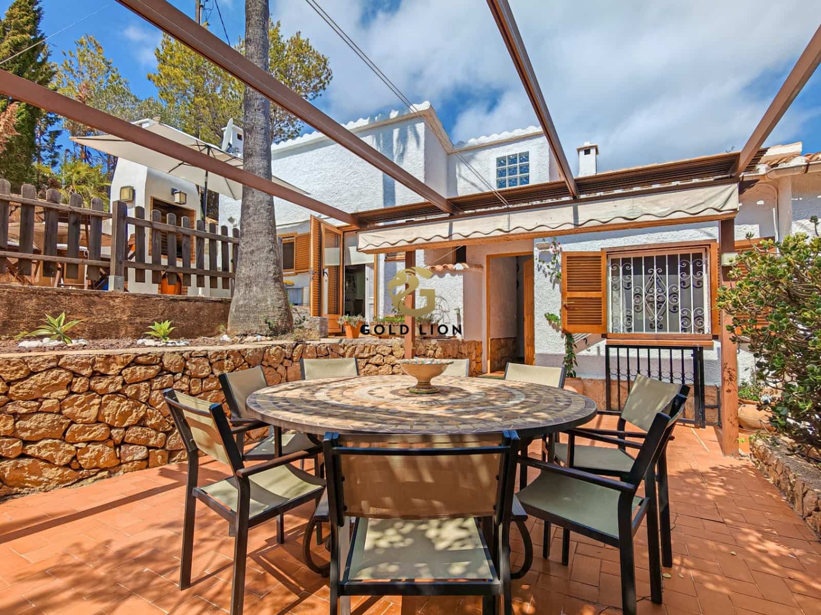 7 bedroom Villa for sale in Denia with pool garage - € 1,650,000 (Ref: 8481405)