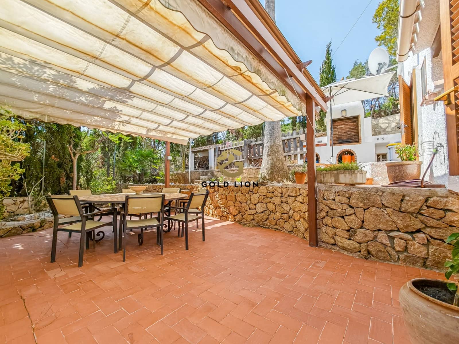 7 bedroom Villa for sale in Denia with pool garage - € 1,650,000 (Ref: 8481405)