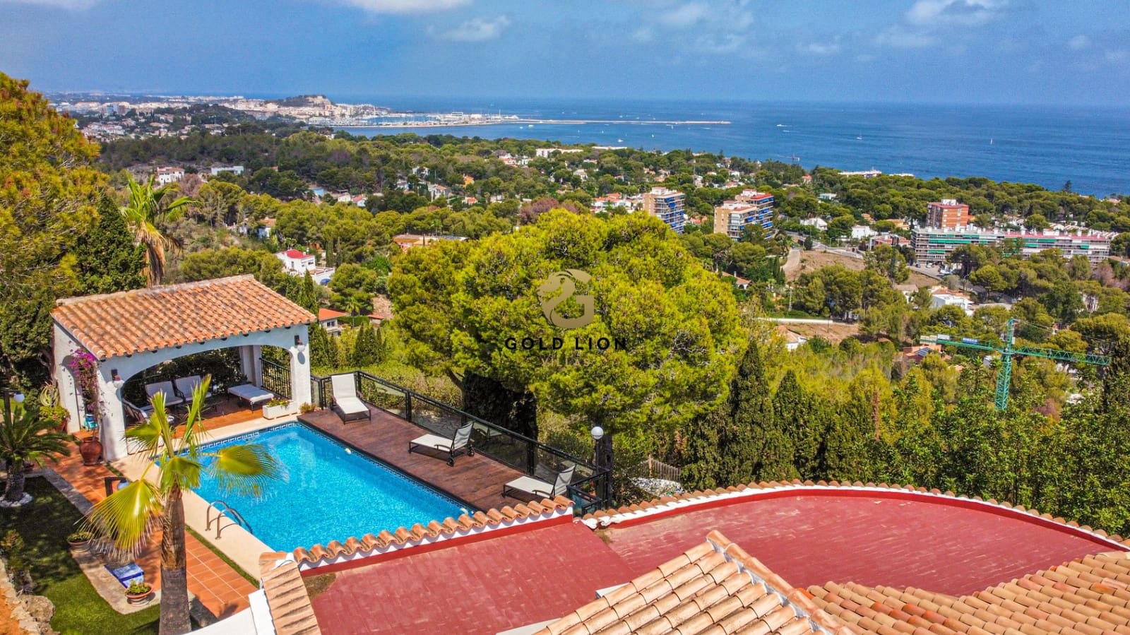 7 bedroom Villa for sale in Denia with pool garage - € 1,650,000 (Ref: 8481405)