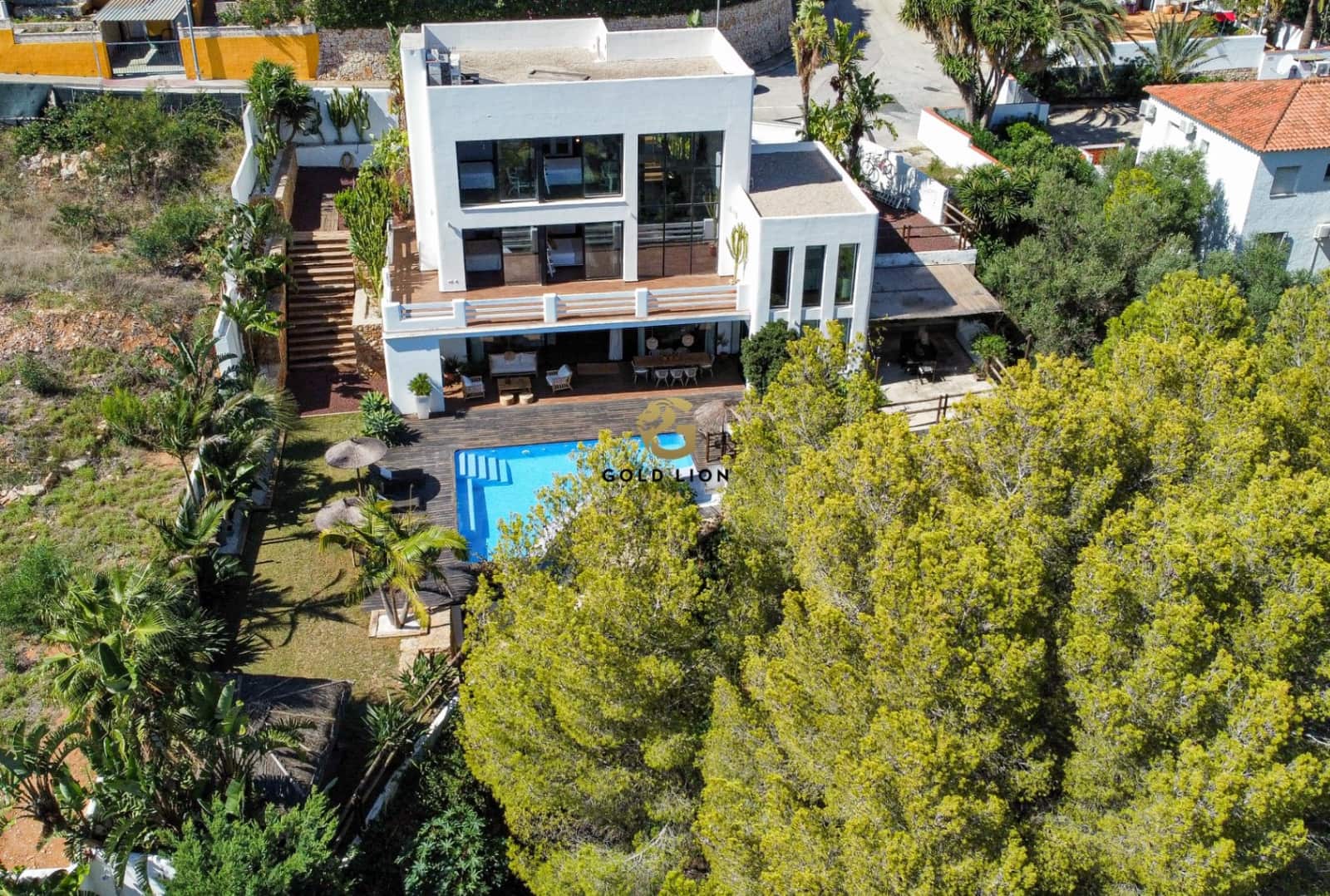 4 soveværelse Villa til salg i Denia med swimmingpool garage - € 1.370.000 (Ref: 8559006)