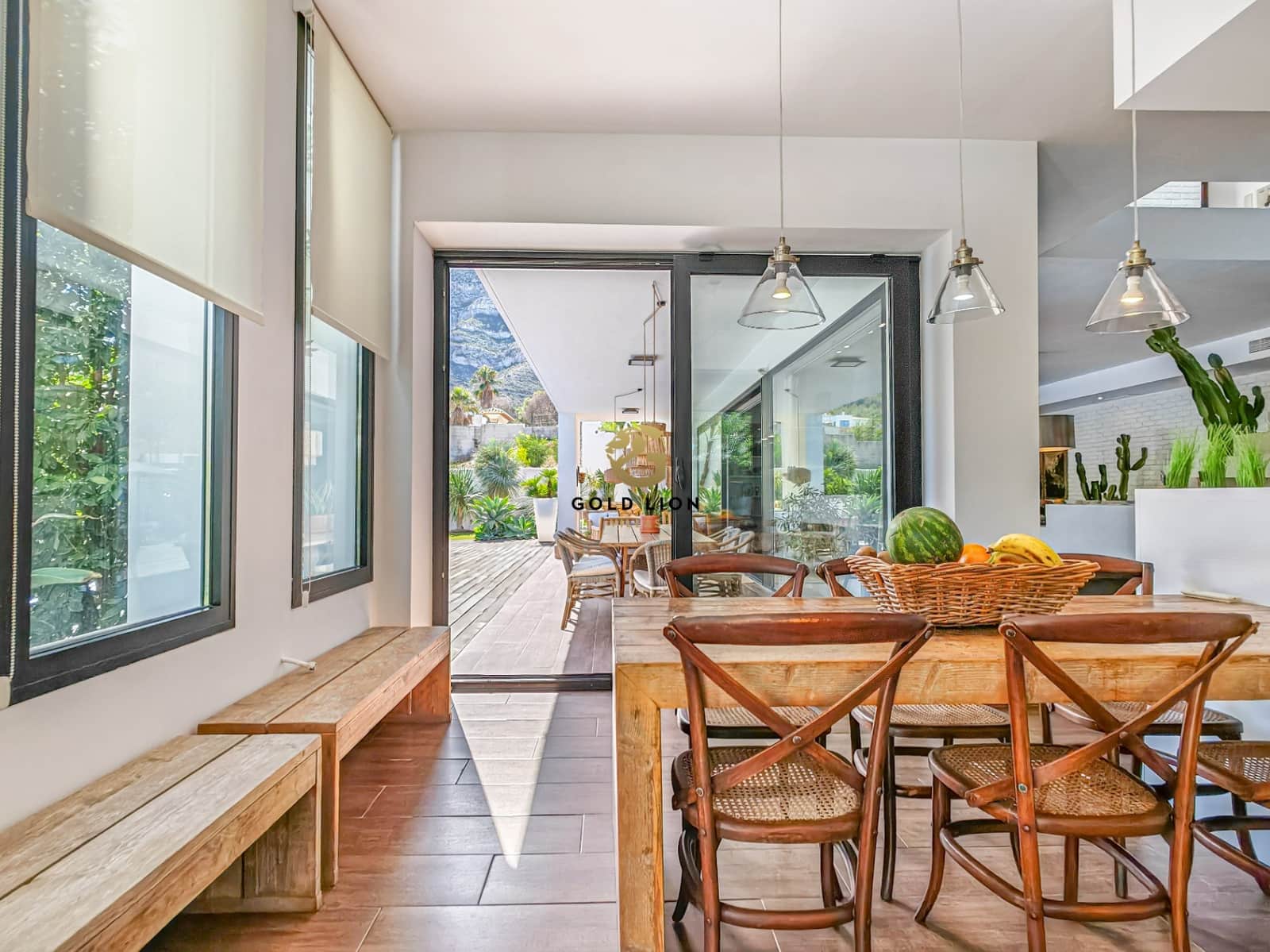 4 soveværelse Villa til salg i Denia med swimmingpool garage - € 1.370.000 (Ref: 8559006)