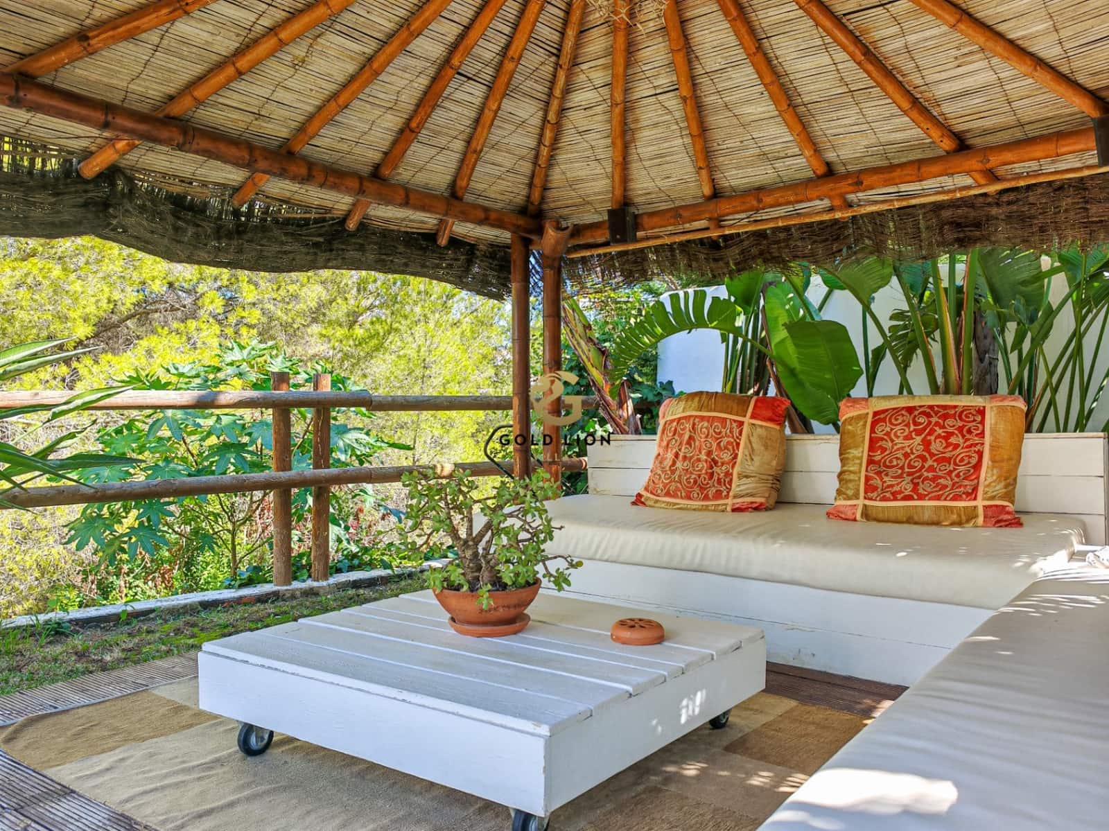 4 soveværelse Villa til salg i Denia med swimmingpool garage - € 1.370.000 (Ref: 8559006)