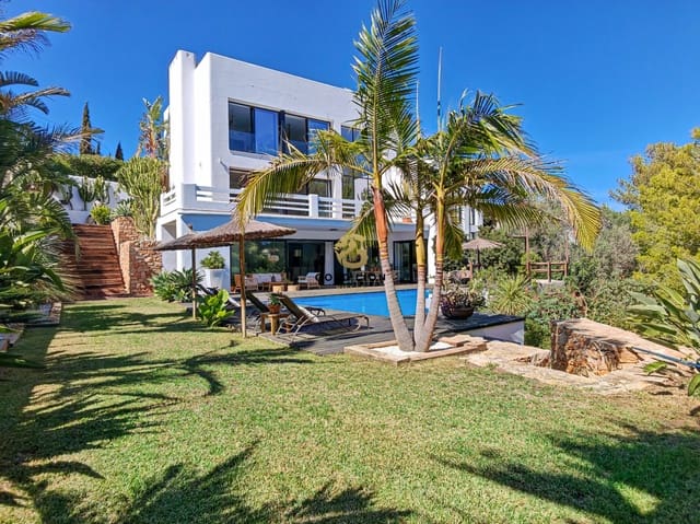 4 bedroom Villa for sale in El Montgó, Dénia with pool garage - € 1,370,000 (Ref: 8559006)