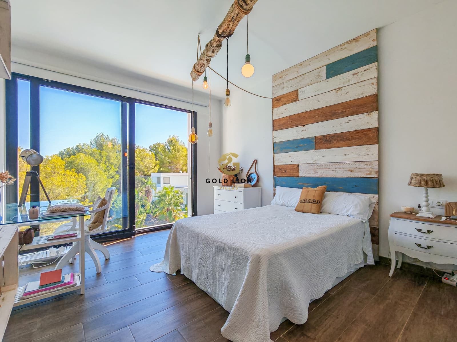 4 soveværelse Villa til salg i Denia med swimmingpool garage - € 1.370.000 (Ref: 8559006)