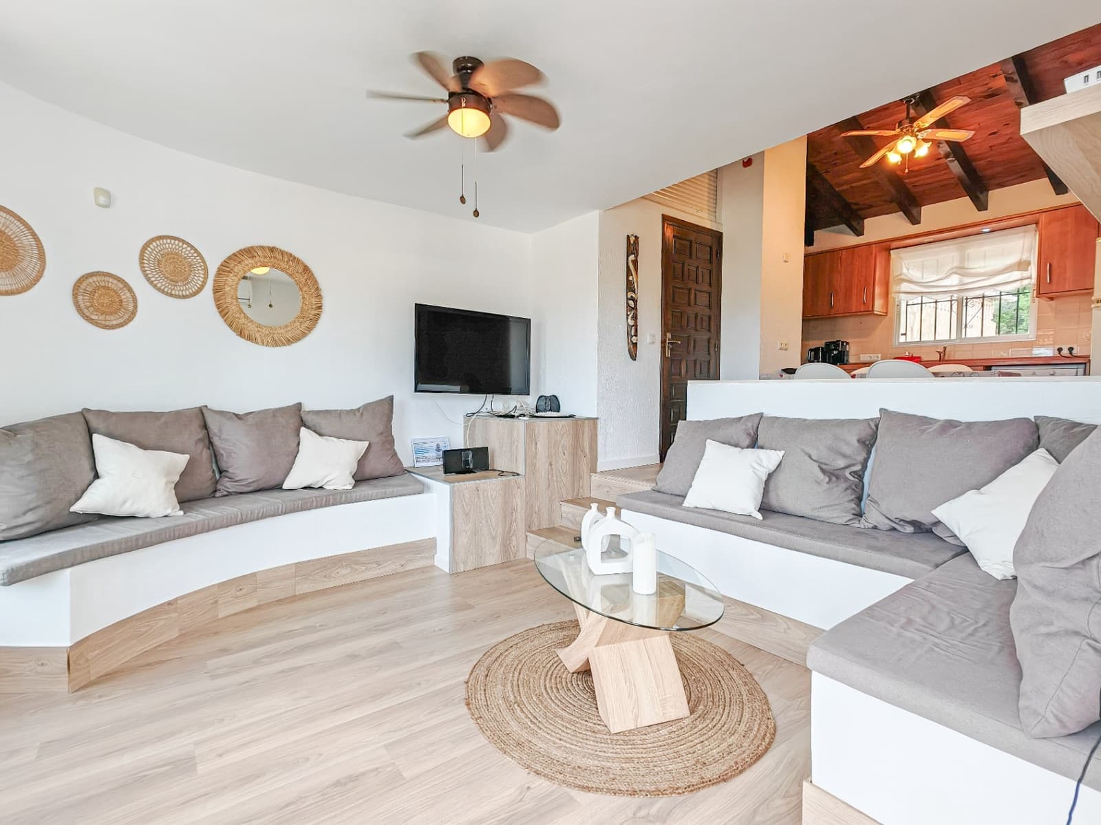 4 Zimmer Villa zu verkaufen in Denia mit Pool Garage - 580.000 € (Ref: 8573293)