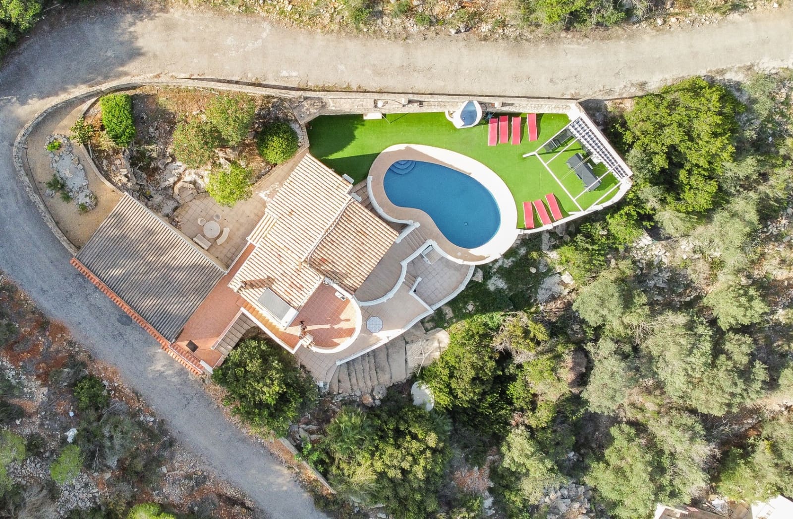 4 Zimmer Villa zu verkaufen in Denia mit Pool Garage - 580.000 € (Ref: 8573293)