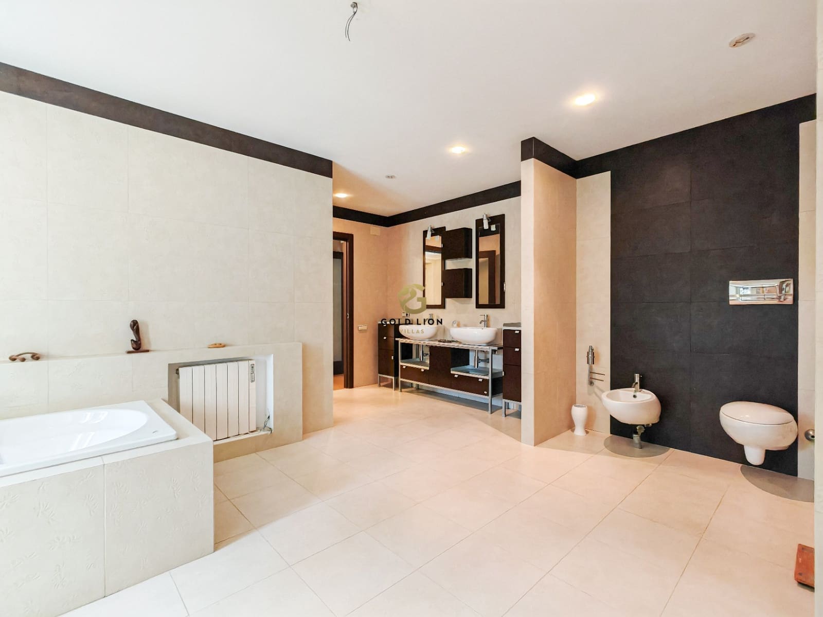 6 soverom Villa til salgs i Denia med garasje - € 1 850 000 (Ref: 8700653)