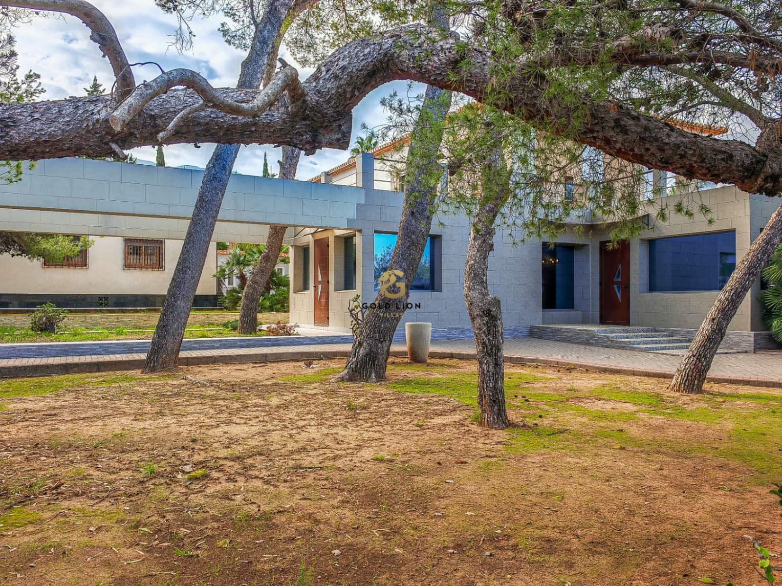 6 soverom Villa til salgs i Denia med garasje - € 1 850 000 (Ref: 8700653)