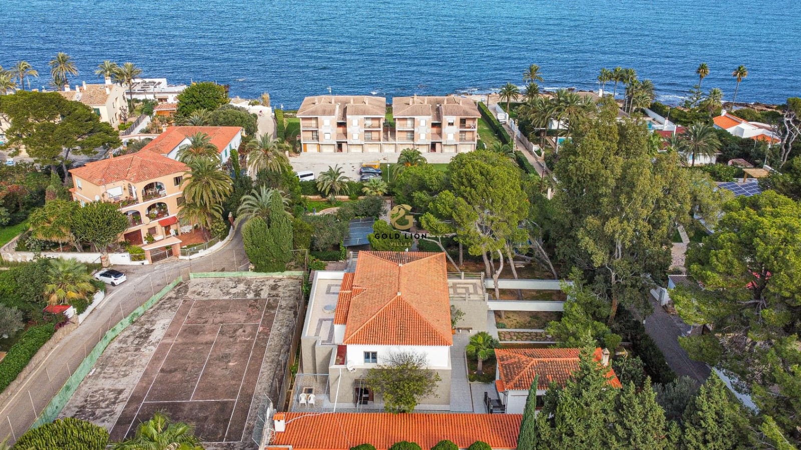 6 soverom Villa til salgs i Denia med garasje - € 1 850 000 (Ref: 8700653)