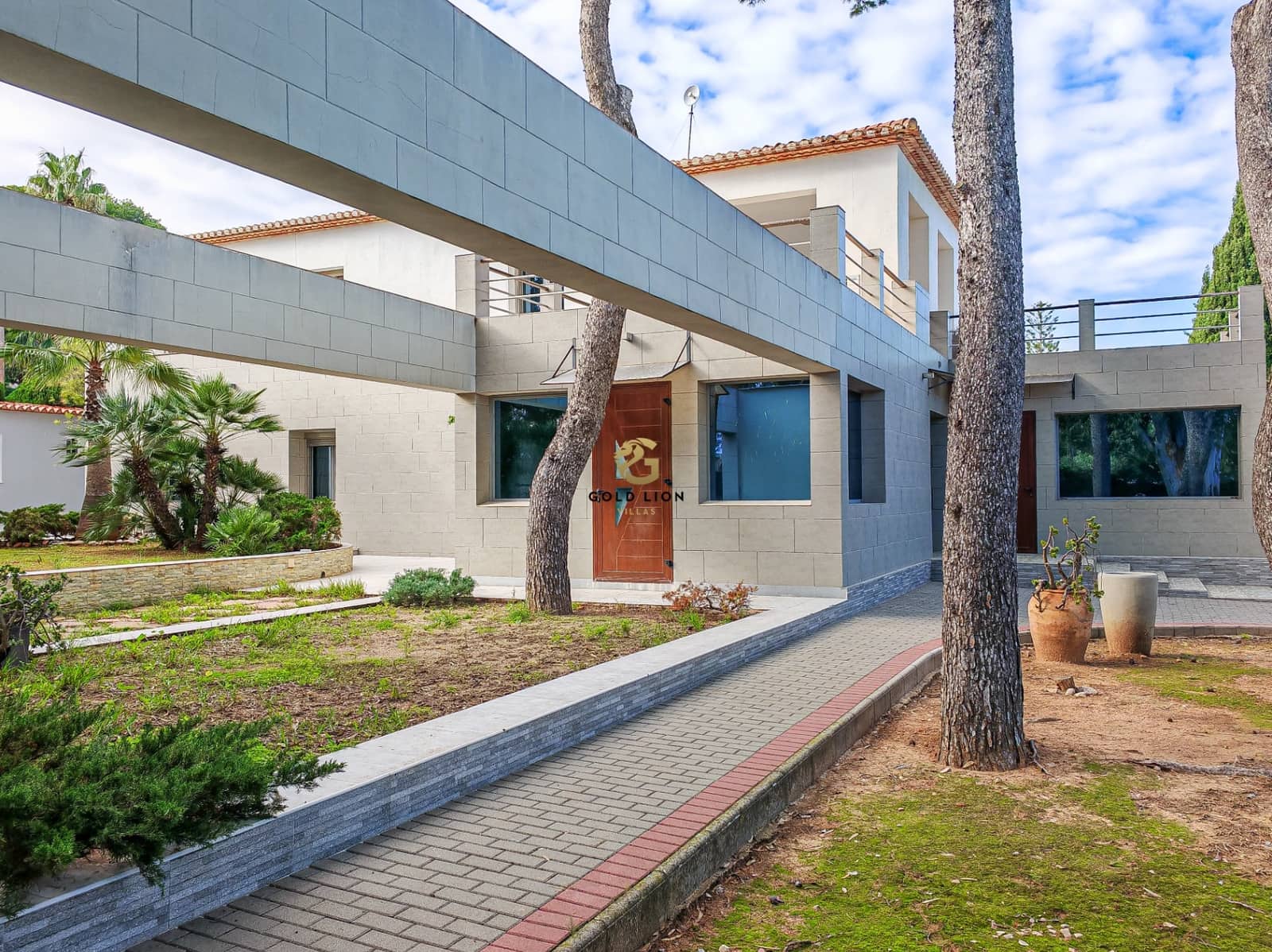 6 soverom Villa til salgs i Denia med garasje - € 1 850 000 (Ref: 8700653)