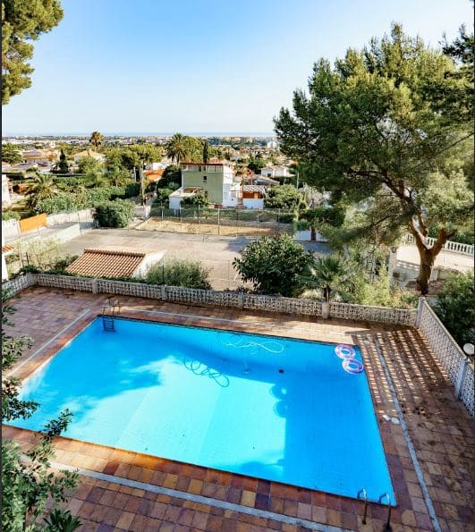 6 Zimmer Villa zu verkaufen in Denia - 1.450.000 € (Ref: 8910145)
