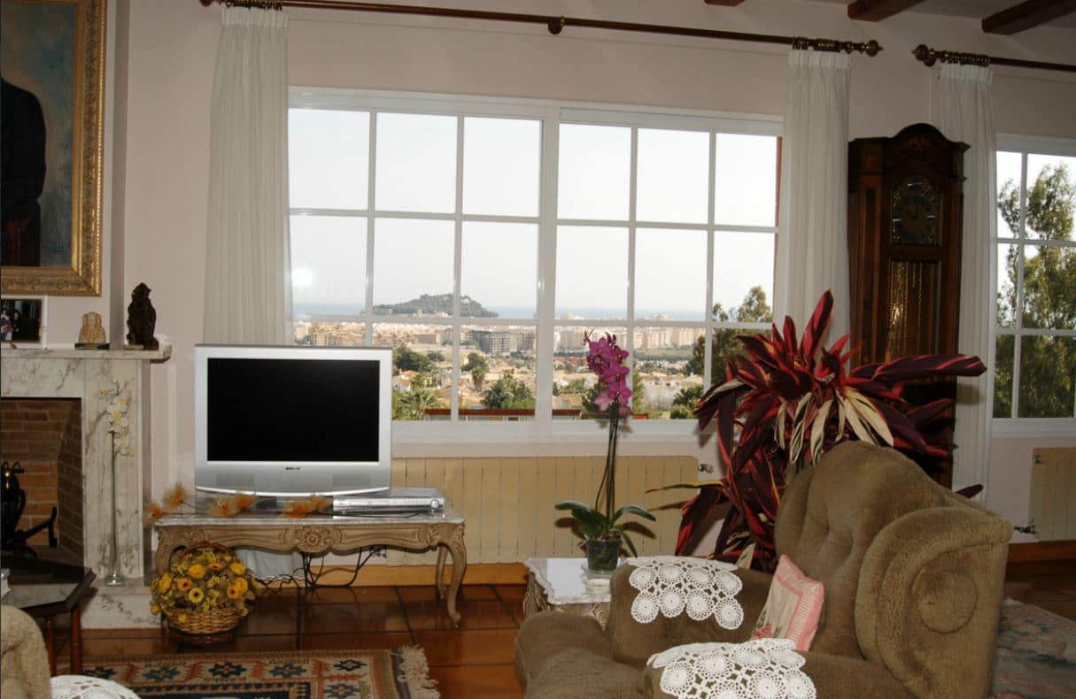 6 Zimmer Villa zu verkaufen in Denia - 1.450.000 € (Ref: 8910145)