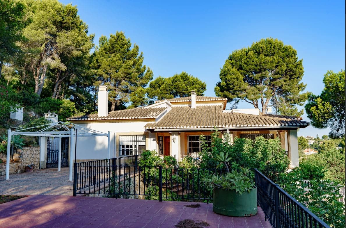 6 Zimmer Villa zu verkaufen in Denia - 1.450.000 € (Ref: 8910145)
