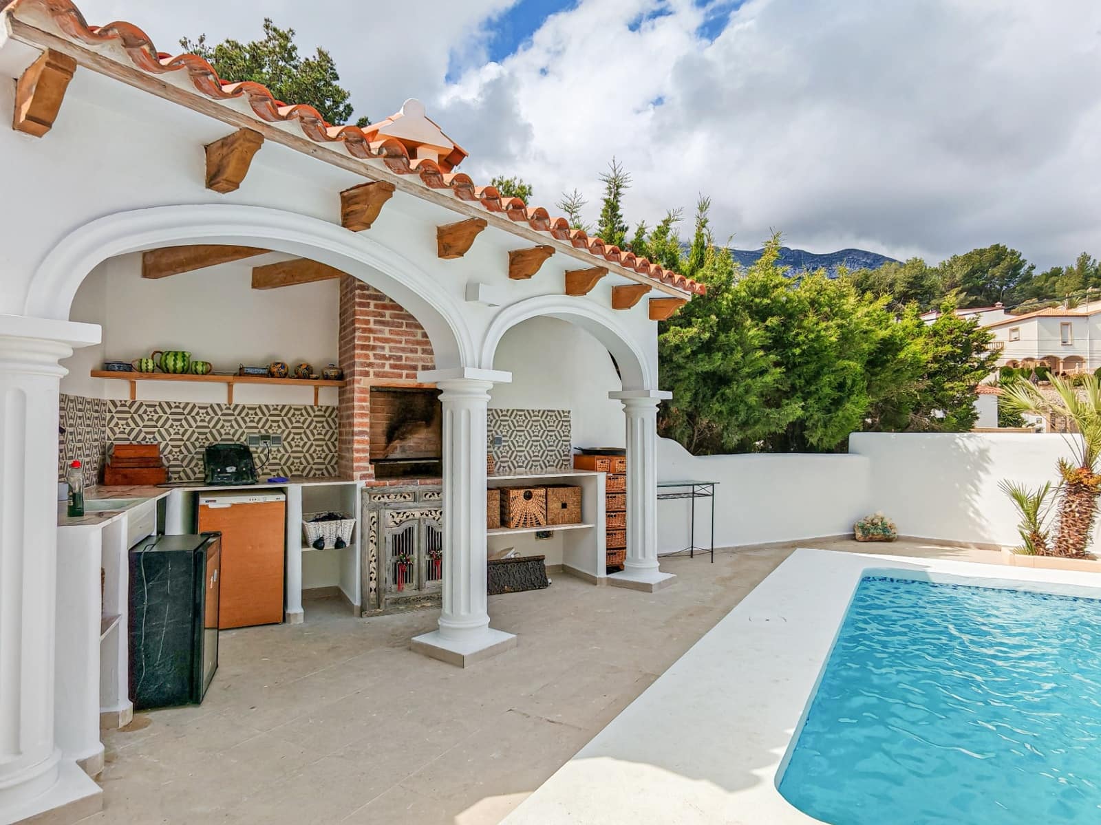 5 quarto Moradia para venda em Denia com piscina garagem - 725 000 € (Ref: 8969743)