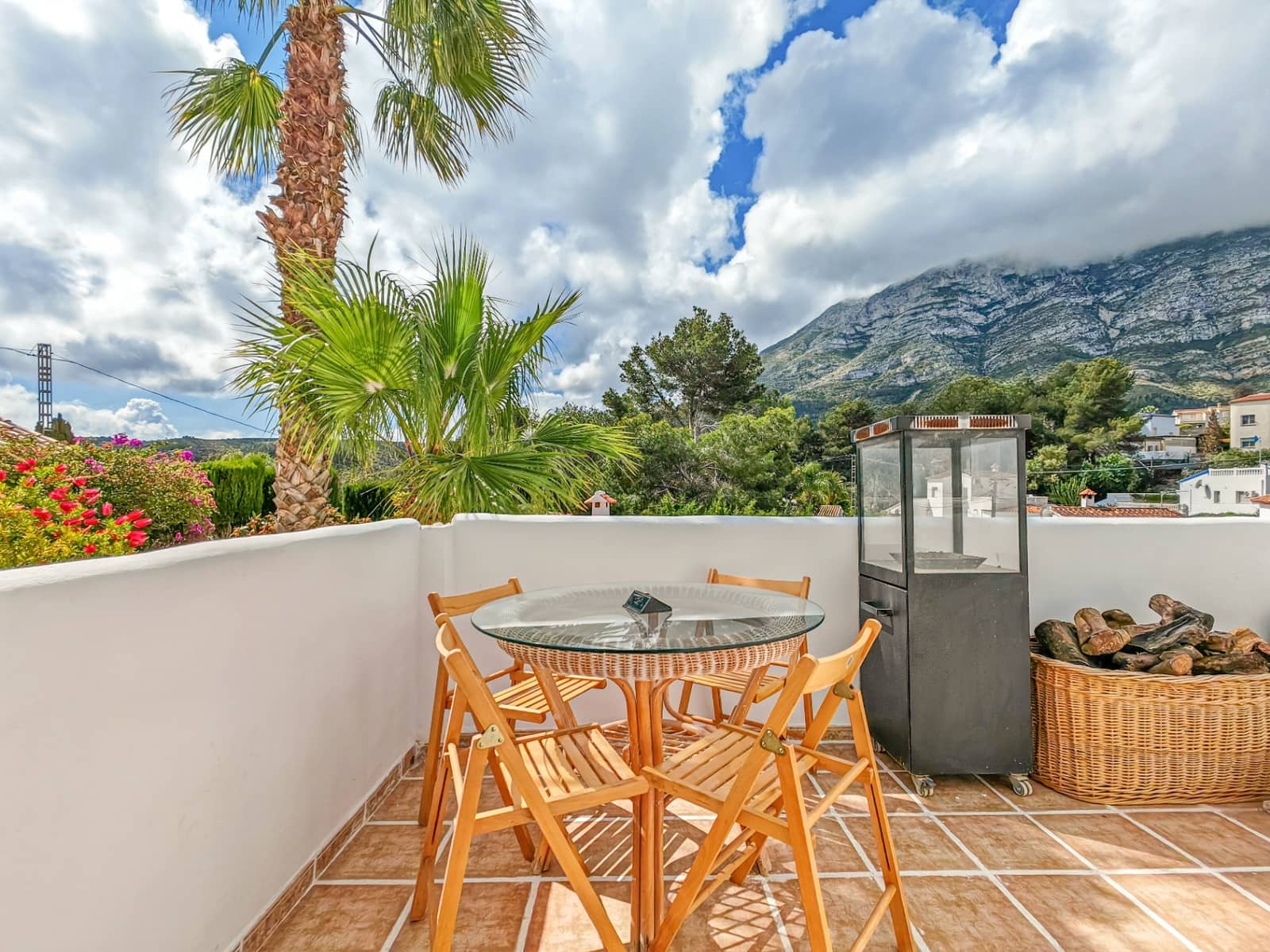 5 quarto Moradia para venda em Denia com piscina garagem - 725 000 € (Ref: 8969743)