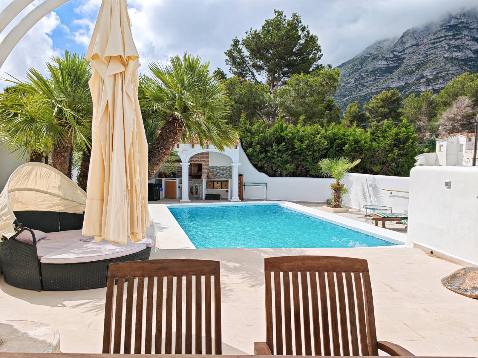 5 quarto Moradia para venda em Denia com piscina garagem - 725 000 € (Ref: 8969743)