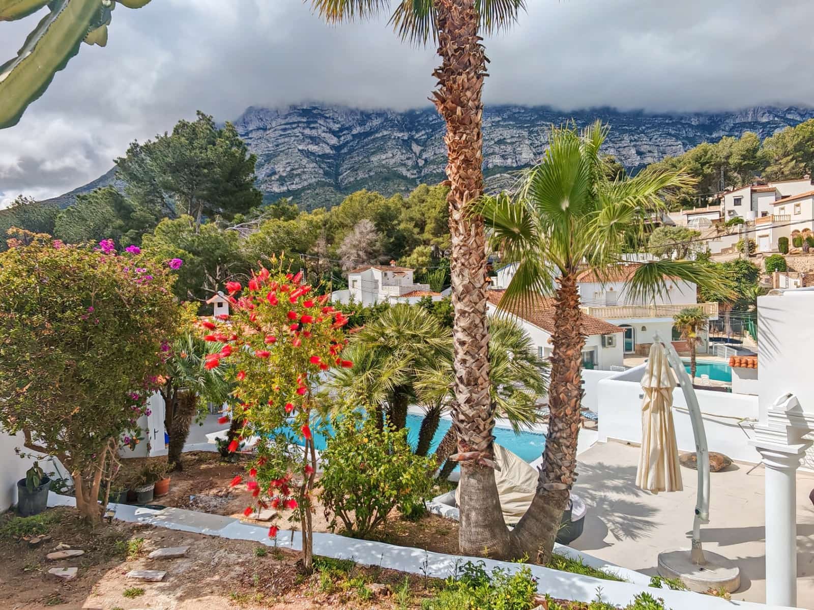 5 quarto Moradia para venda em Denia com piscina garagem - 725 000 € (Ref: 8969743)